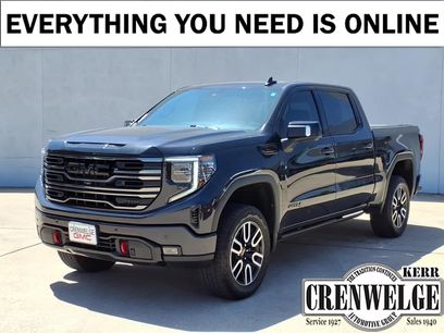 Certified 2023 GMC Sierra 1500 AT4 w/ Technology Package