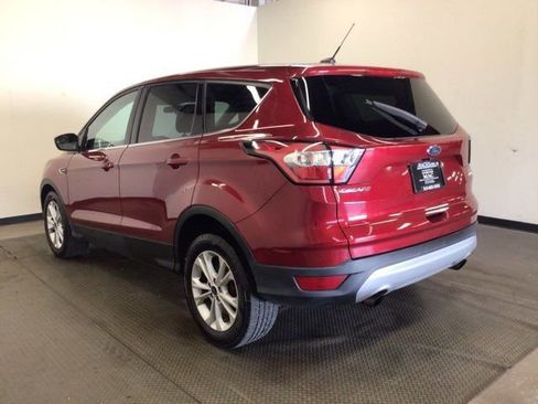 Used 2017 Ford Escape SE FWD image 6