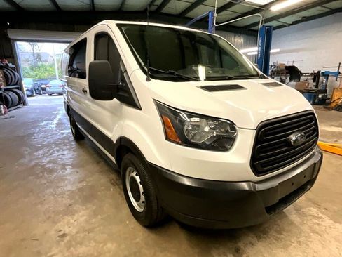 Used 2019 Ford Transit 150 130 Low Roof image 3