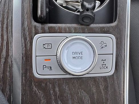 Used 2021 Genesis GV80 3.5T AWD/4WD image 25