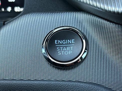 Used 2025 Ford Explorer ST image 20