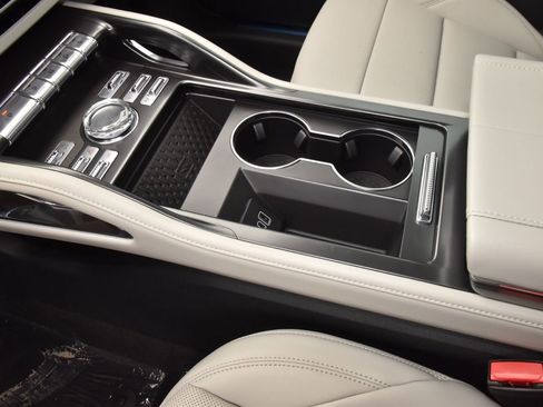 New 2026 Lincoln Nautilus Premier image 57