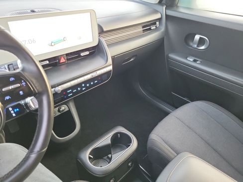 Certified 2023 Hyundai Ioniq 5 SE w/ Cargo Package image 16