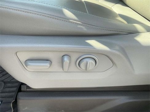 Used 2021 Chevrolet Silverado 1500 LTZ w/ LTZ Premium Package image 15