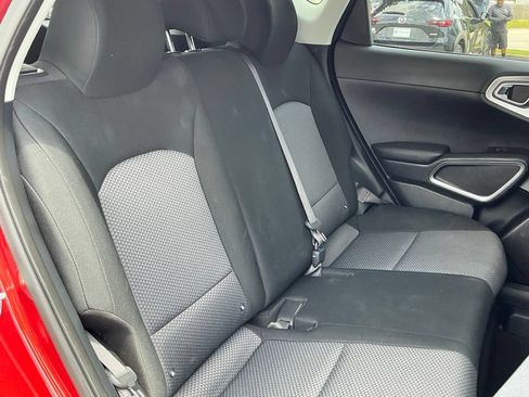 Used 2024 Kia Soul LX w/ Option Group 015 FWD image 21