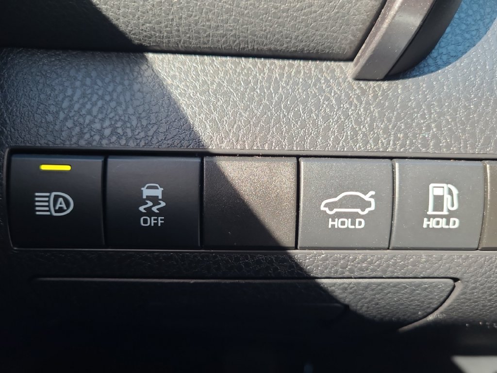 Used 2019 Toyota Camry XSE FWD image 20