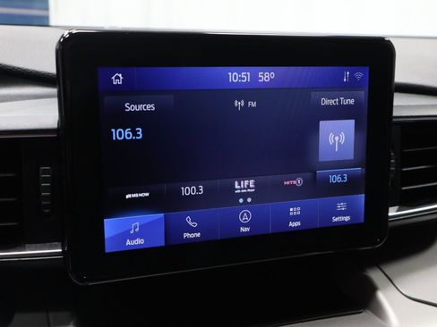 Certified 2022 Ford Explorer XLT w/ Equipment Group 202A image 2