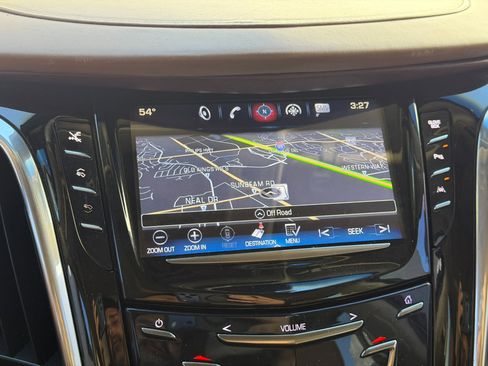 Used 2016 Cadillac Escalade ESV Platinum image 36