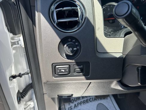 Used 2010 Ford F150 2WD Regular Cab image 24
