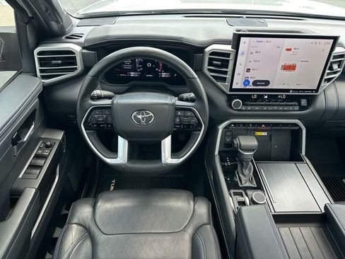 Used 2023 Toyota Tundra Platinum AWD/4WD image 11