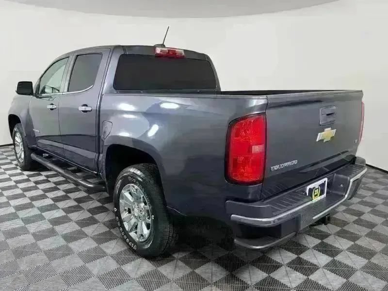 Used 2015 Chevrolet Colorado LT w/ Luxury Package RWD image 7