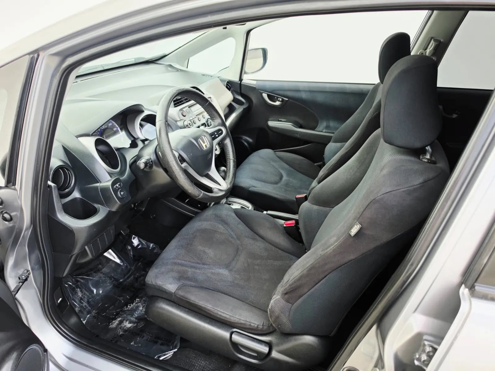 Used 2009 Honda Fit Sport image 9
