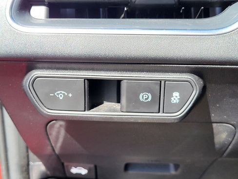 Used 2025 Kia K4 EX image 23