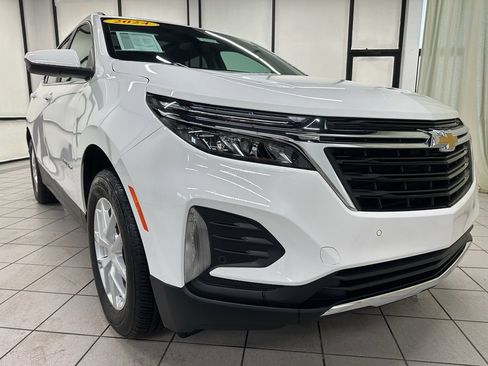 Certified 2024 Chevrolet Equinox LT w/ LPO, Floor Liner Package image 2