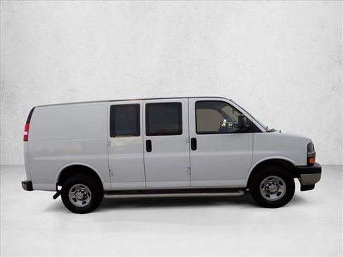 Used 2024 Chevrolet Express 2500 w/ Driver Convenience Package image 3