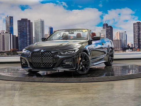 Certified 2023 BMW 430i xDrive Convertible w/ M Sport Package AWD/4WD image 4
