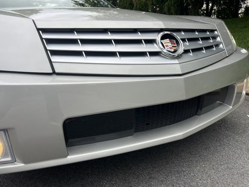 Used 2004 Cadillac XLR RWD image 93