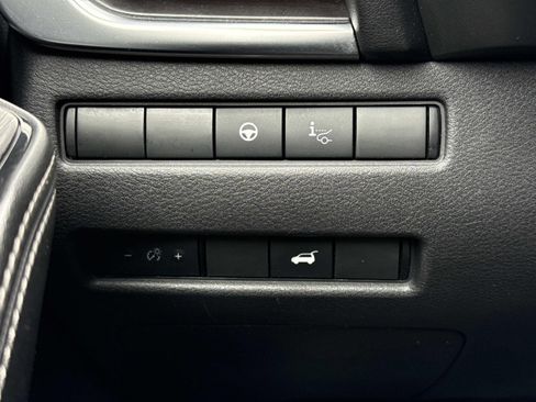 Used 2023 Nissan Rogue Platinum w/ Platinum Premium Package image 19