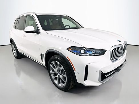 New 2026 BMW X5 xDrive40i image 3