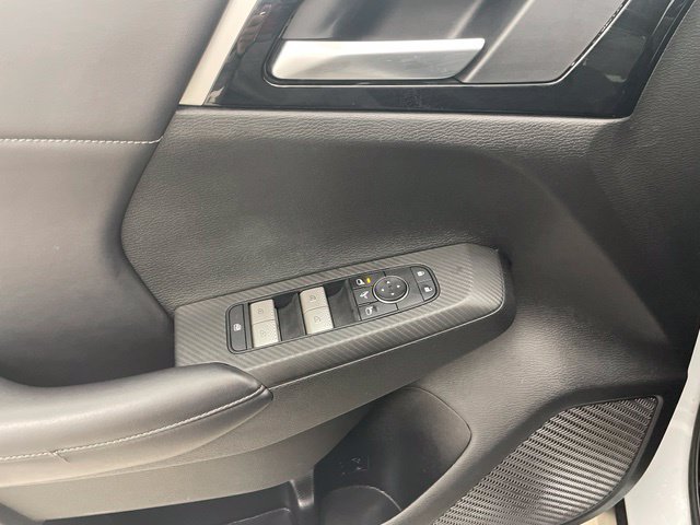 Used 2023 Mitsubishi Outlander SE Black Edition AWD/4WD image 19