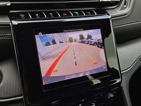 New 2026 Jeep Grand Cherokee L Laredo AWD/4WD image 19