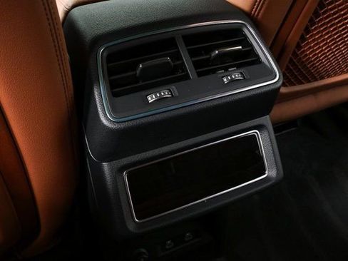 Certified 2022 Audi e-tron Premium image 21