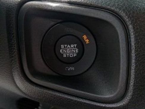 New 2026 Jeep Gladiator Sport image 18