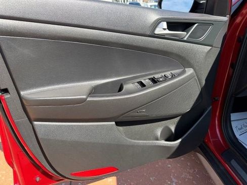 Used 2021 Hyundai Tucson Limited w/ Cargo Package image 9