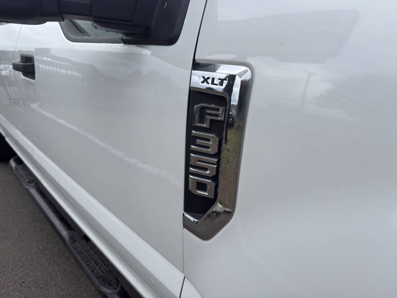 Used 2022 Ford F350 XLT w/ XLT Value Package AWD/4WD image 11