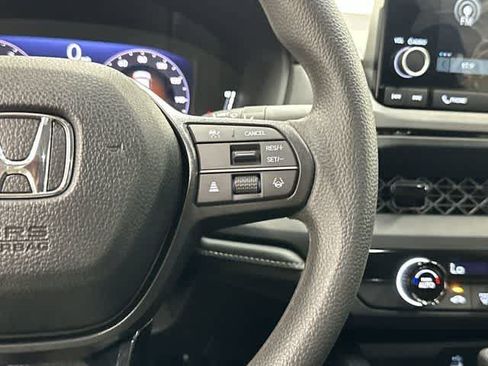 Used 2025 Honda Accord LX image 18