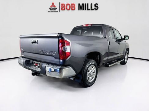 Used 2016 Toyota Tundra SR5 AWD/4WD image 7