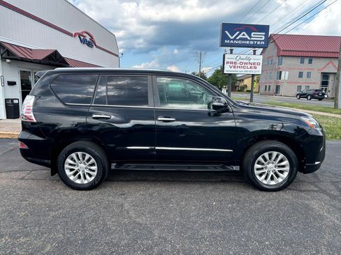 Used 2017 Lexus GX 460 Premium AWD/4WD image 4