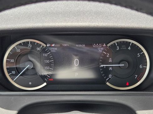 Used 2023 Land Rover Range Rover Velar S AWD/4WD image 11