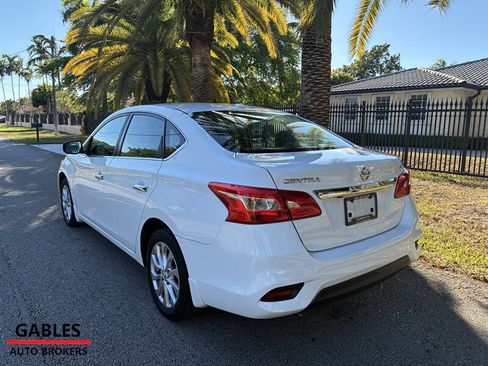 Used 2017 Nissan Sentra SV w/ Style Package image 10