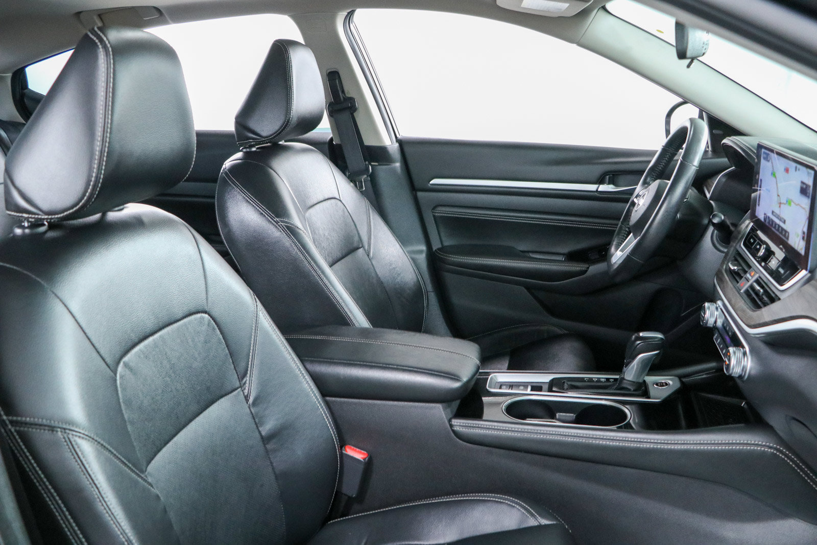 Used 2023 Nissan Altima 2.5 SL FWD image 27