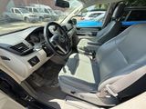 Used 2014 Volkswagen Routan SE image 3
