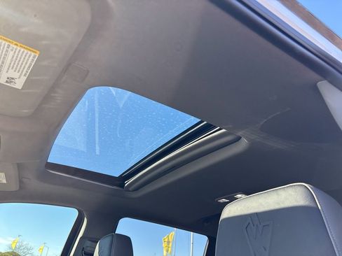 New 2025 Chevrolet Silverado 1500 RST w/ Convenience Package II image 18