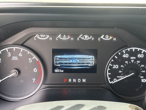 Used 2024 Ford F250 XL w/ Camper Package RWD image 18