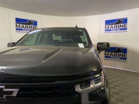 Certified 2025 Chevrolet Silverado 1500 RST w/ Convenience Package II AWD/4WD image 5