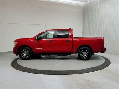 Used 2024 Nissan Titan SV w/ SV Convenience Package