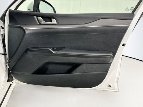 Used 2025 Kia K5 LXS image 30