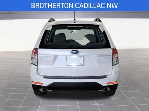 Used 2011 Subaru Forester 2.5X w/ Alloy Wheel Value Pkg image 4