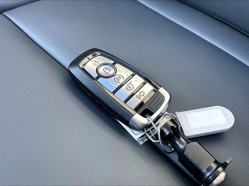 New 2026 Ford Explorer Active w/ Active Comfort Package image 36