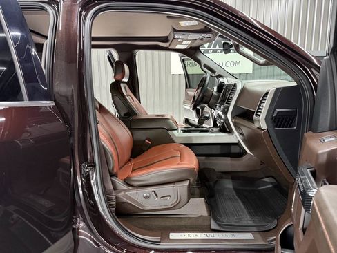 Used 2019 Ford F150 King Ranch w/ Equipment Group 601A Luxury AWD/4WD image 27