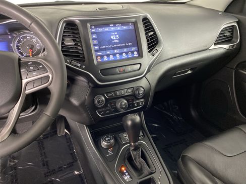 Used 2022 Jeep Cherokee Latitude Lux image 28