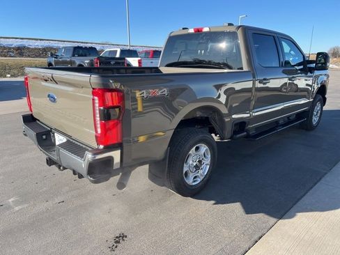 New 2026 Ford F250 XLT w/ XLT Premium Package image 5
