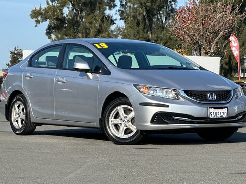 Used 2013 Honda Civic Natural Gas image 2