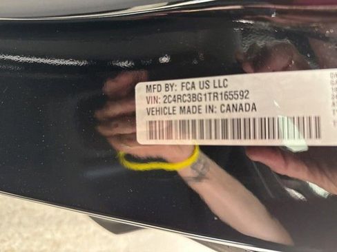 New 2026 Chrysler Pacifica Select image 46