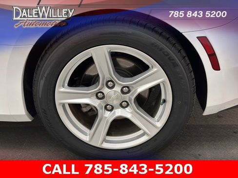 Used 2023 Chevrolet Camaro LT image 25