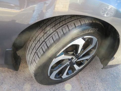 Used 2017 Honda Accord EX-L image 12